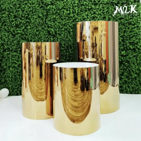 Gold Plinths